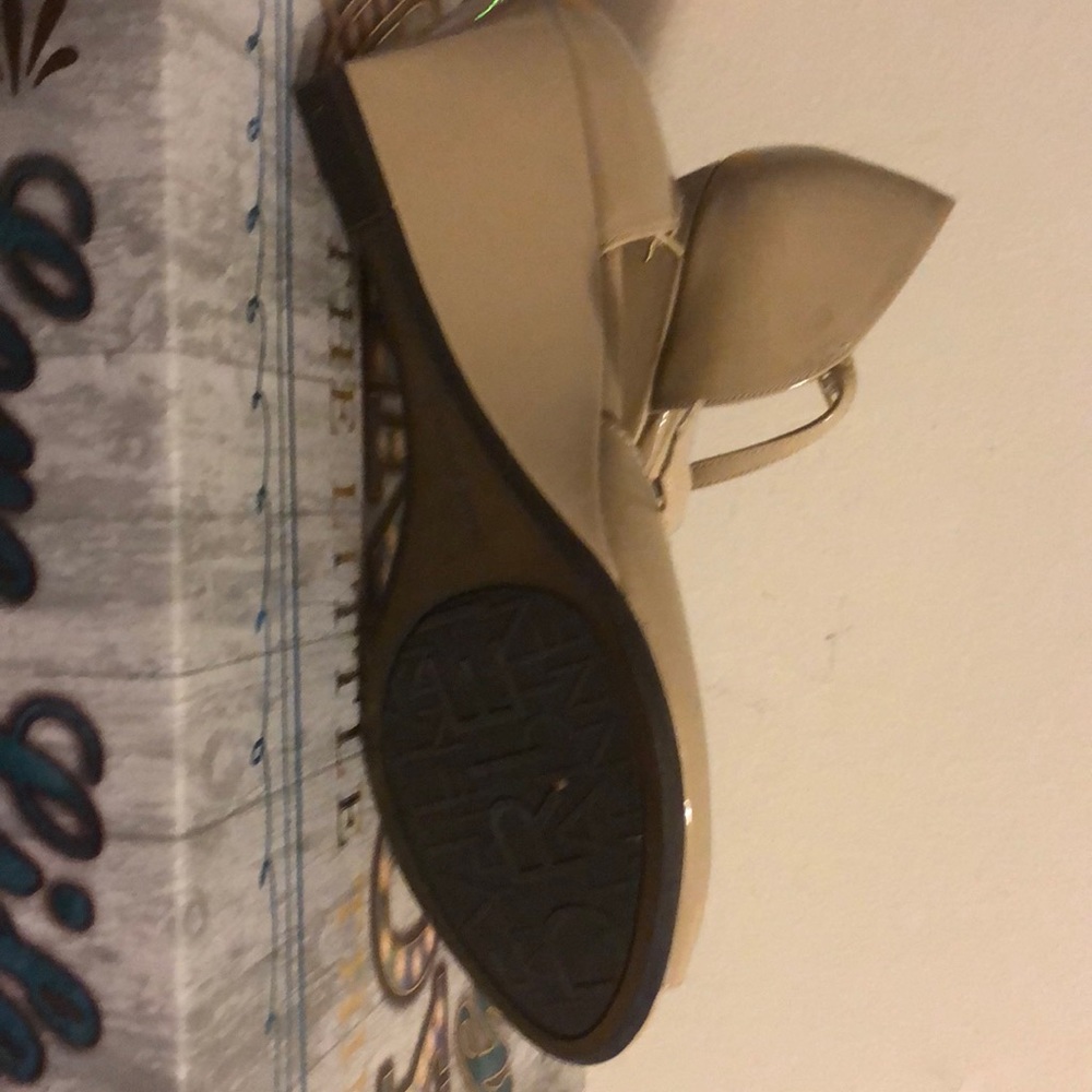 Shoes - Picture 3 of 3
